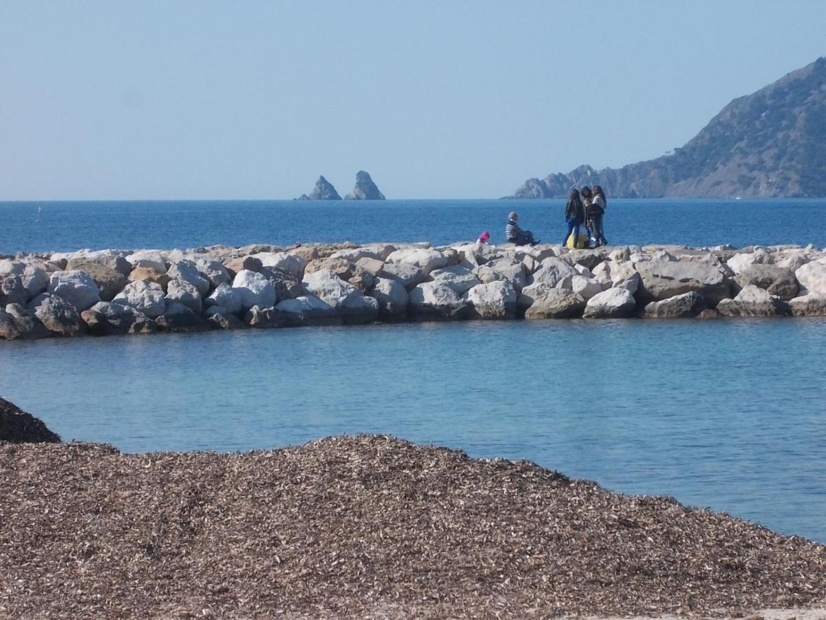 T2 Climatise A 500M De La Plage Sur La Presqu'Ile De Saint Mandrier Sur Mer 外观 照片